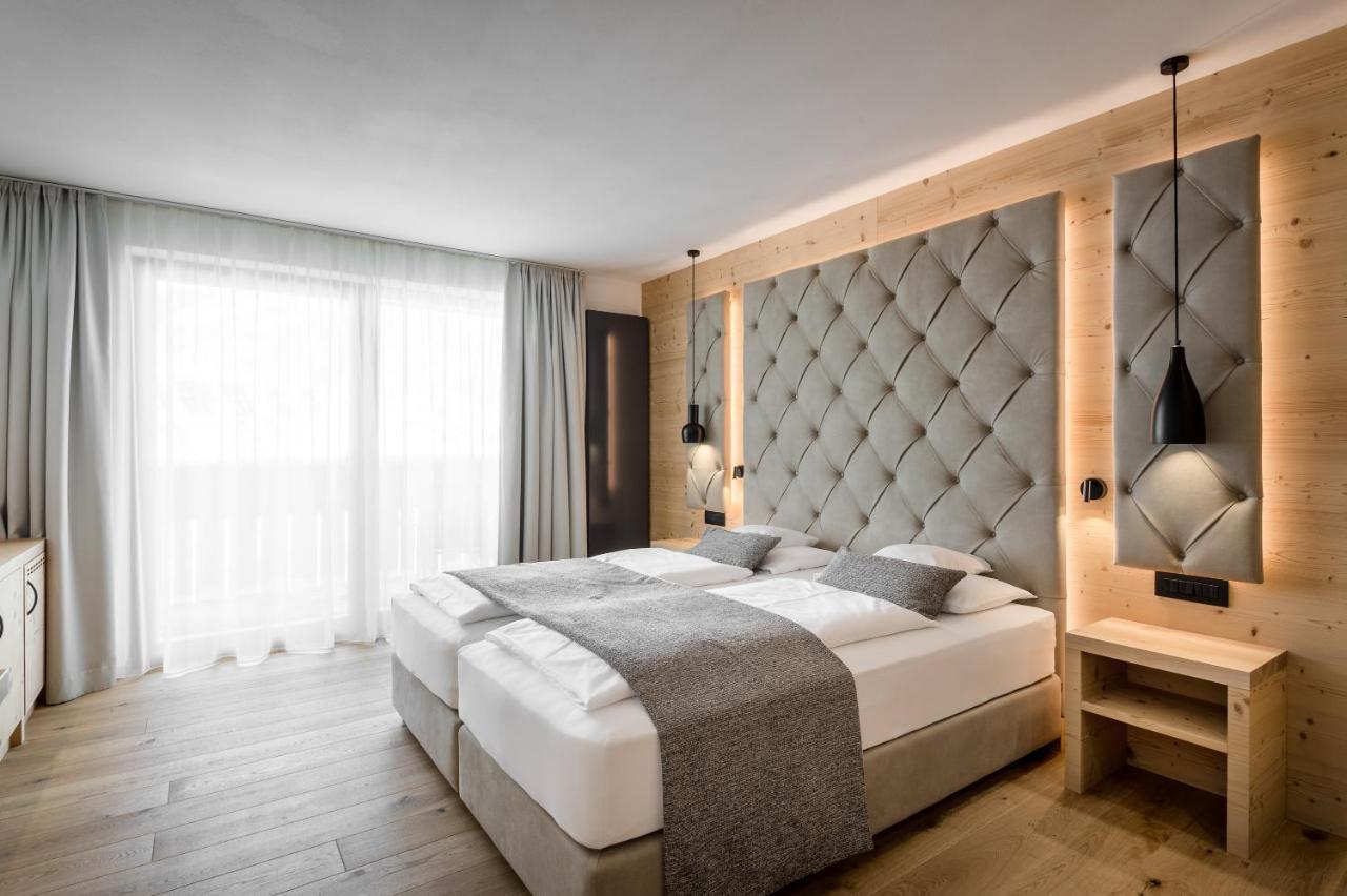 Hotel Arkadia - "Adults Only" Корвара-ин-Бадия Экстерьер фото